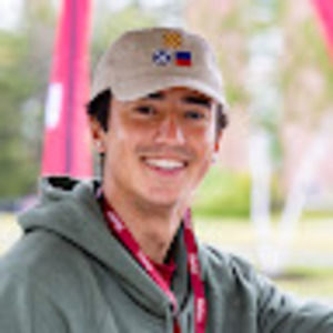 Meet your Posher, Evan